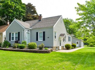 100 Timber Ln, East Peoria, IL 61611