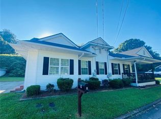 9 Victory St, Gainesville, GA 30501