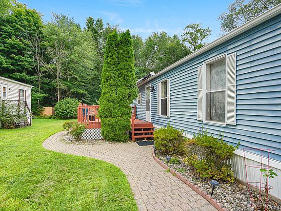 3rd image of 37 Feller Road