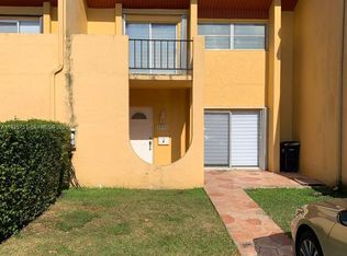 13761 SW 84th St APT F, Miami, FL 33183