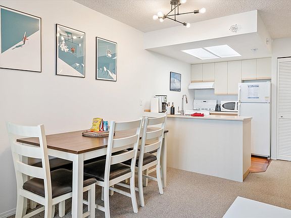 4th image of 4809 Spearhead Dr #220