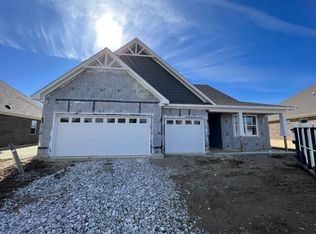 4881 W Jamestown Trce, New Palestine, IN