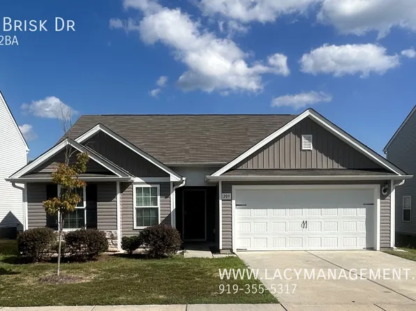 209 Brisk Dr, Zebulon, NC 27597