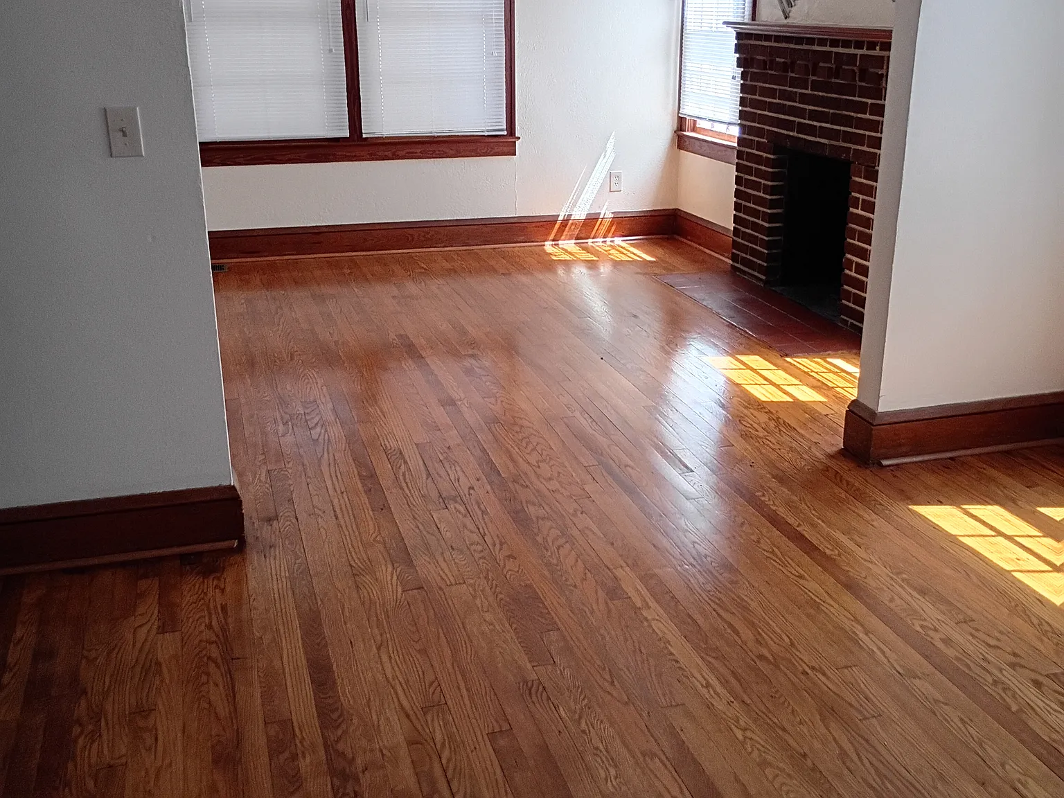 2 bed, 928 sqft, $1,275 — Photo 2