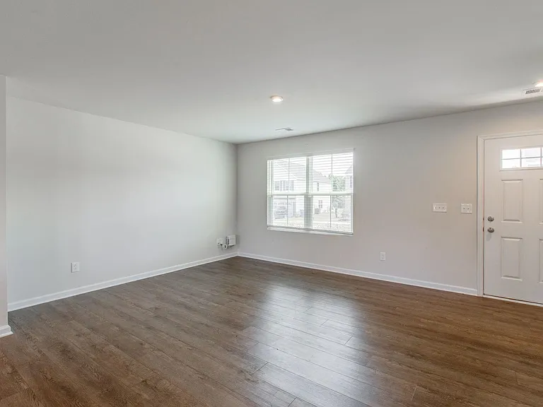3038 Blue Brook Ln — Photo 3