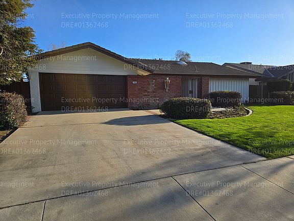 2nd image of 4405 Charter Oaks Ave