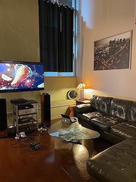 1st image of 1130 S Flower St APT 123