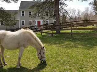 40 Butterfield Rd, Newtown, CT 06470