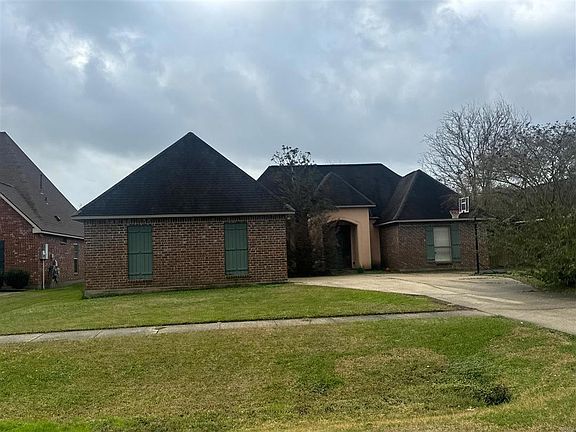 3rd image of 7502 Colonial Dr