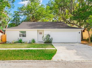 1054 Cove Landing Dr, Jacksonville, FL 32233