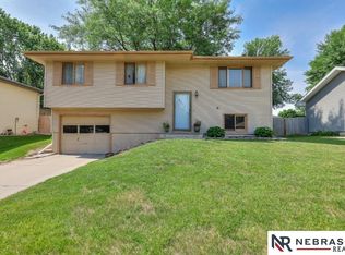 2323 W Garfield St, Lincoln, NE 68522