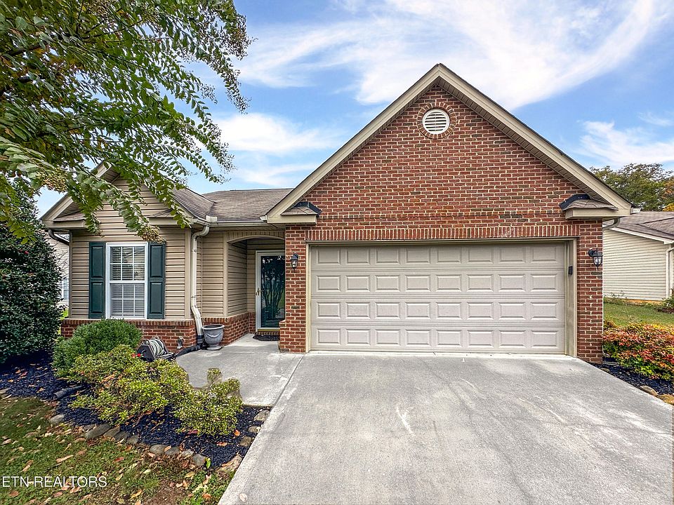 1st image of 5419 Oak Harbor Ln