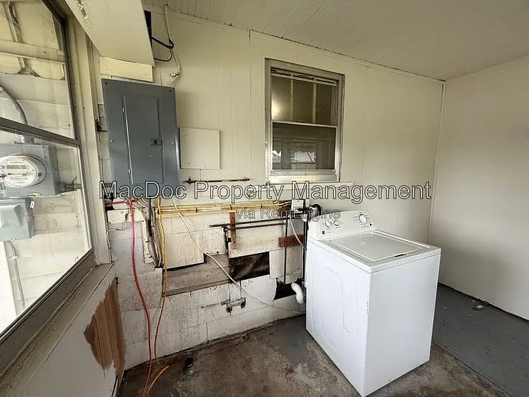 1013 Terrace St — Photo 29