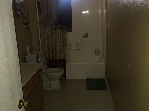 4th image of 3006 S 31st Ln