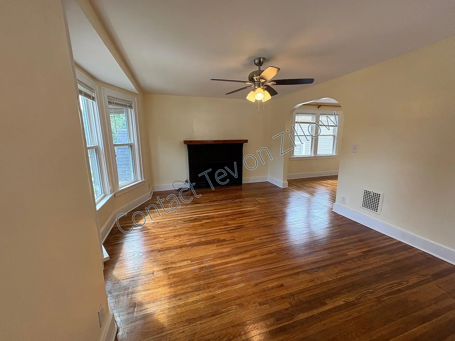 240 Saint Lawrence Ave — Photo 1