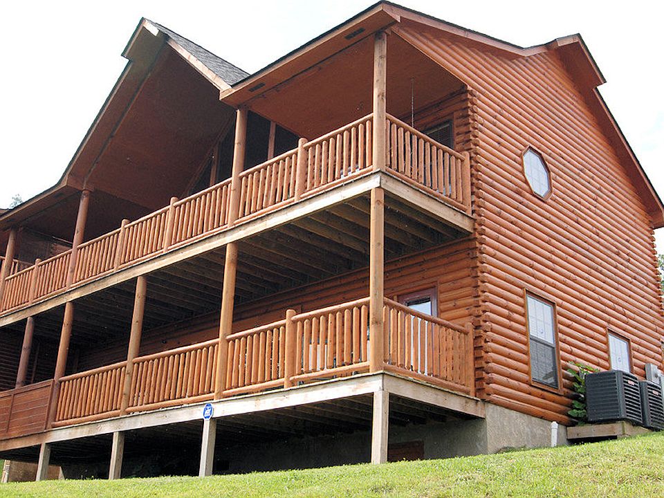 1st image of 1543 Bears Den Way