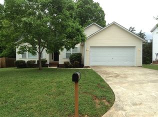 976 Scottland Dr, Concord, NC 28025