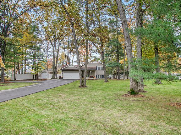 2nd image of 8190 Indian Shores Dr