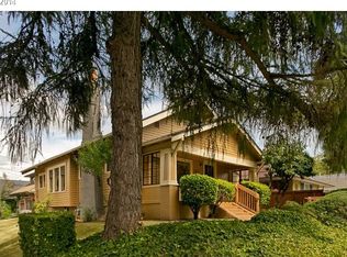 2807 NE Skidmore St, Portland, OR 97211