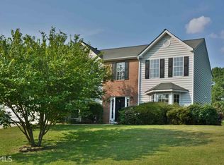 1085 Big Haynes Dr, Grayson, GA