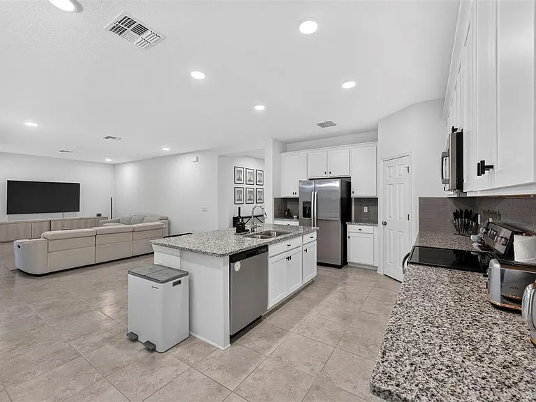 31903 Sapna Chime Dr — Photo 20