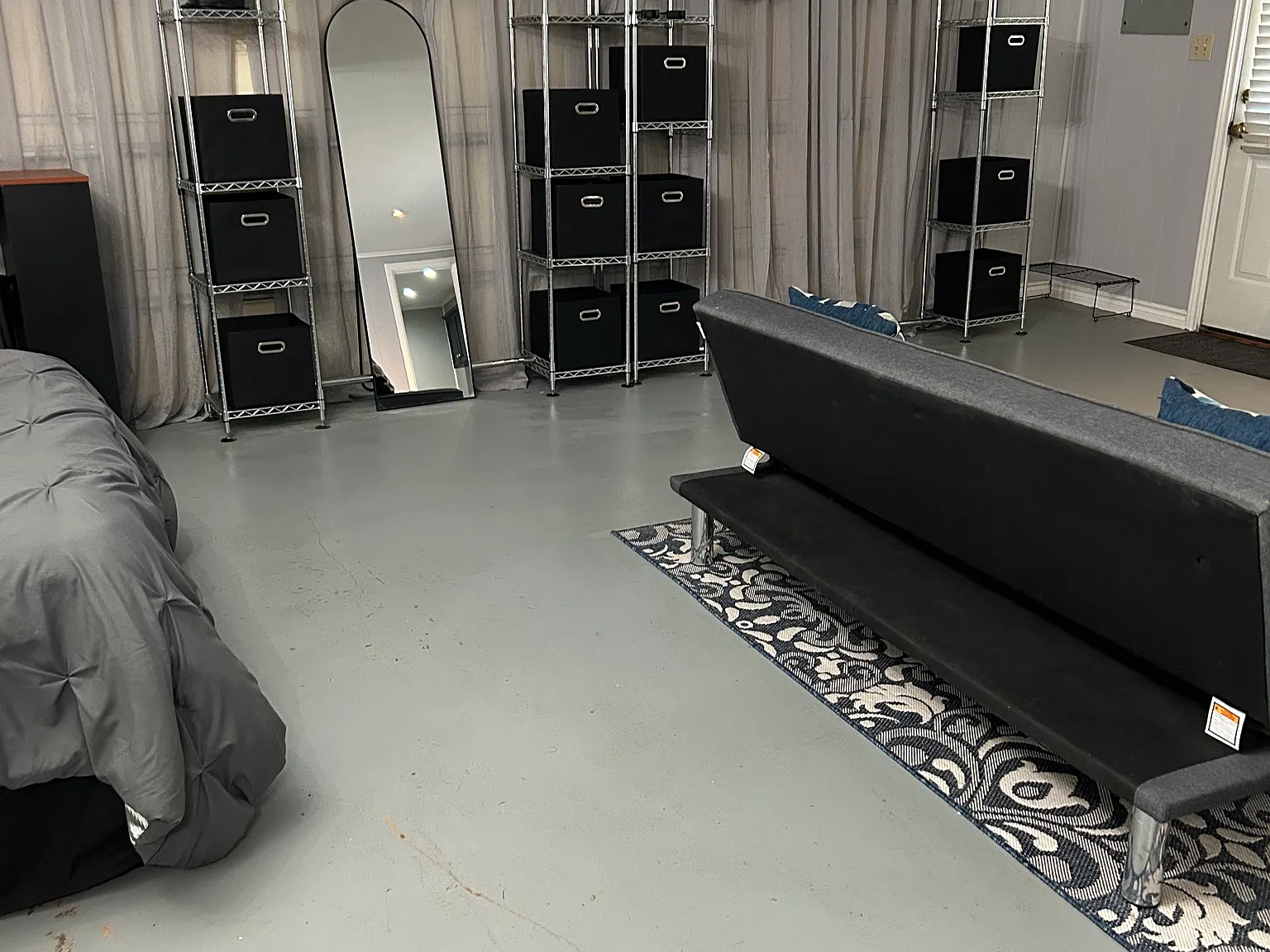 1 bed, 720 sqft, $995 — Photo 2