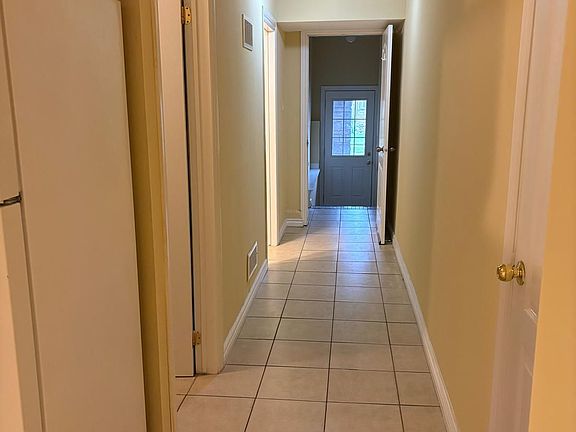 4th image of 21 Fahey Dr #Basement
