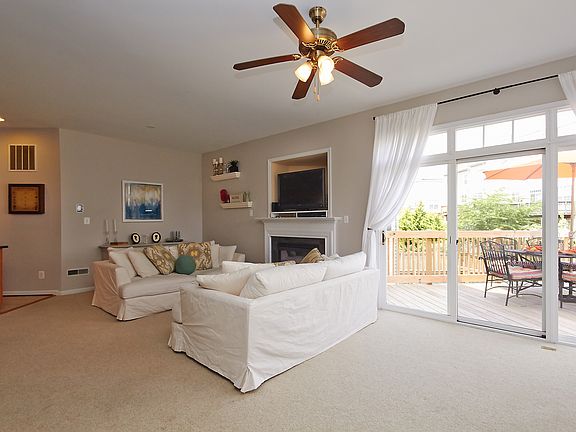 2nd image of 42522 Regal Wood Dr