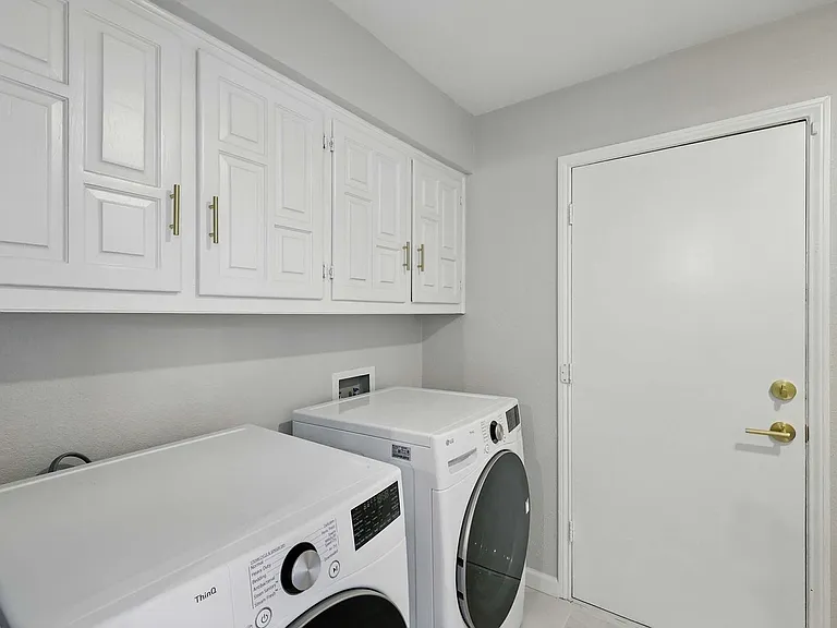 Laundry Room Cabinet