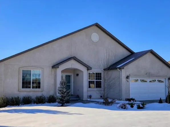 30 Chaparral Cir, La Junta, CO 81050