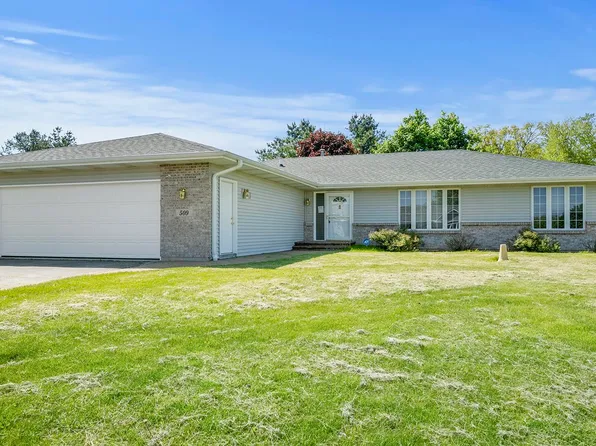 509 Don Dr, Pecatonica, IL 61063