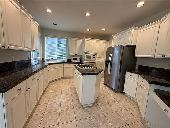 5th image of 12556 NW Brimpton Ct
