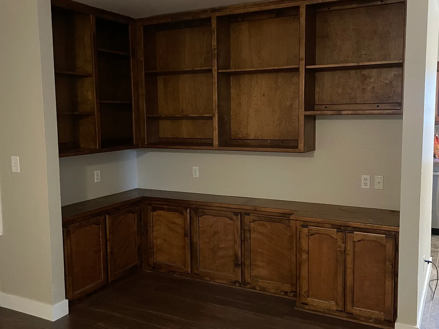 965 Montgomery Street — Photo 4