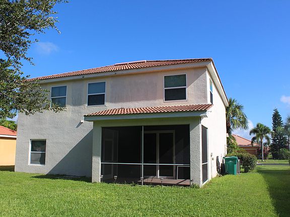 5th image of 2731 Orange Grove Trl
