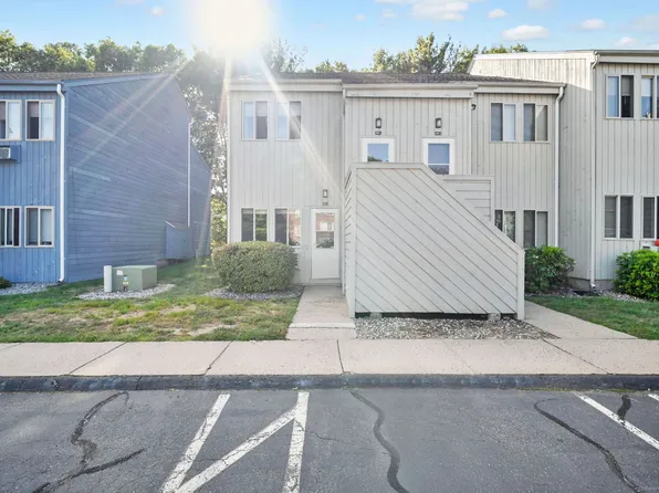 424 Emmett Street APT K, Bristol, CT 06010