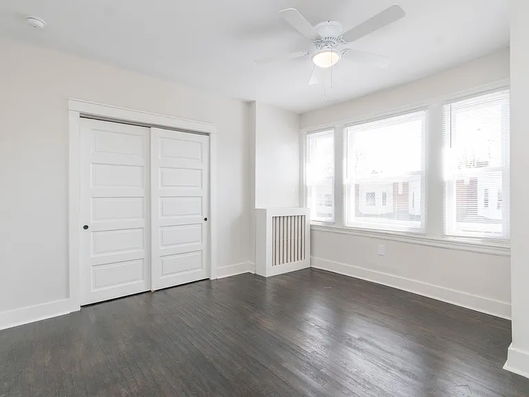 5745 Hunter St — Photo 15