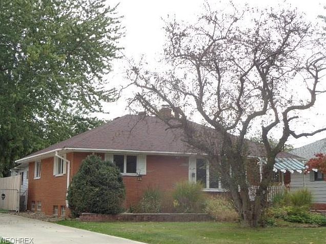 1st image of 315 Gayle Dr