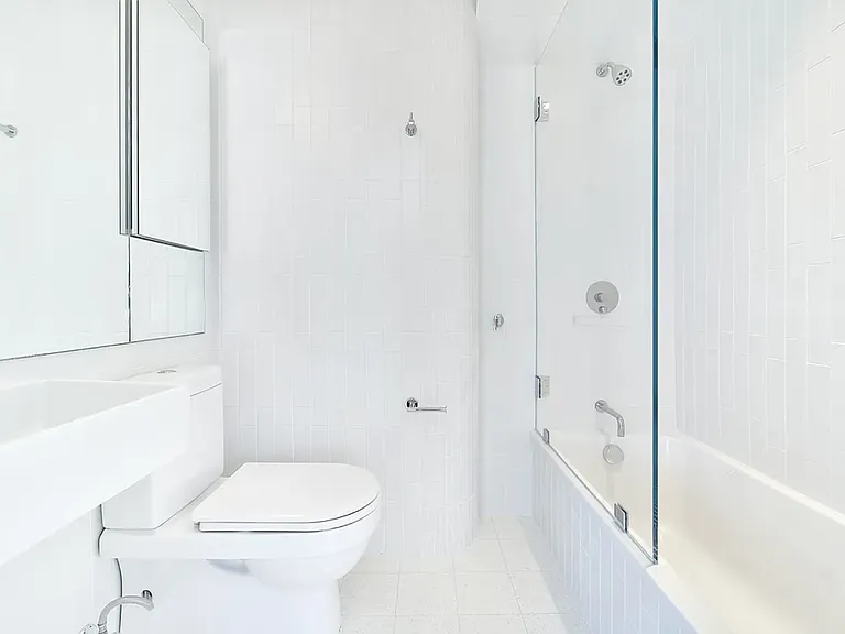 237 Madison Ave #PHA — Photo 15