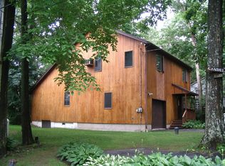 483 Lakeshore Dr, Hewitt, NJ 07421