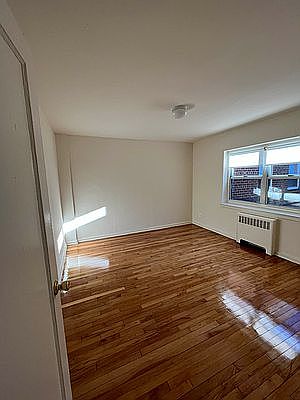 2nd image of 24 Stratford Ave #C