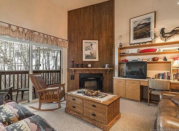 2nd image of 405 Silver King Dr #152