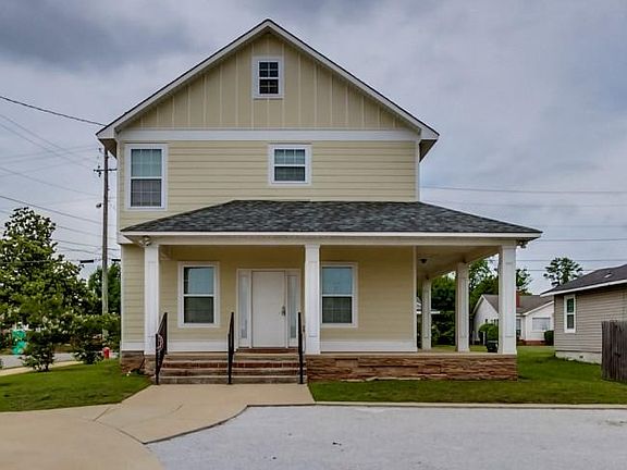 4th image of 1629 1st Ave #1