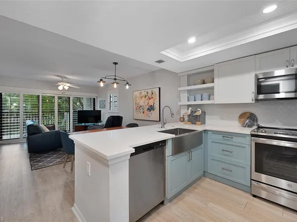 600 Neapolitan WAY #248, NAPLES, FL 34103