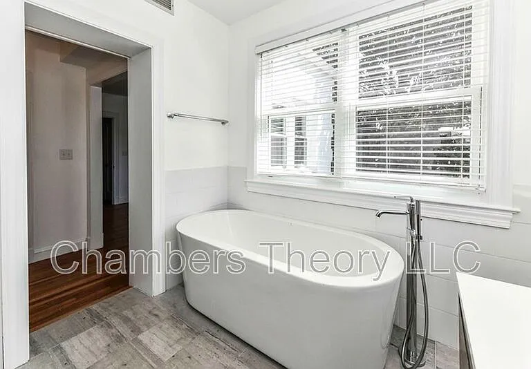 3222 Klingle Rd NW — Photo 20