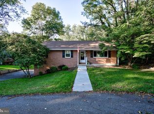 2903 Spring Valley Rd, Lancaster, PA 17601