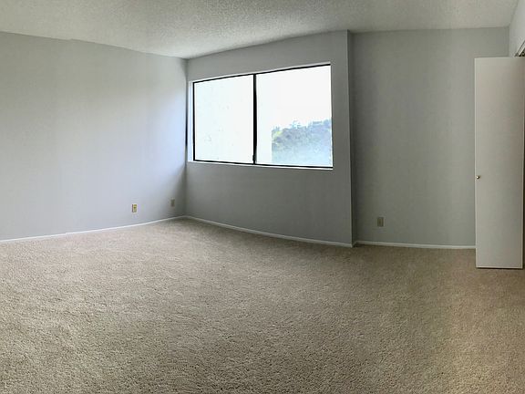 3rd image of 4260 Via Arbolada Unit 211
