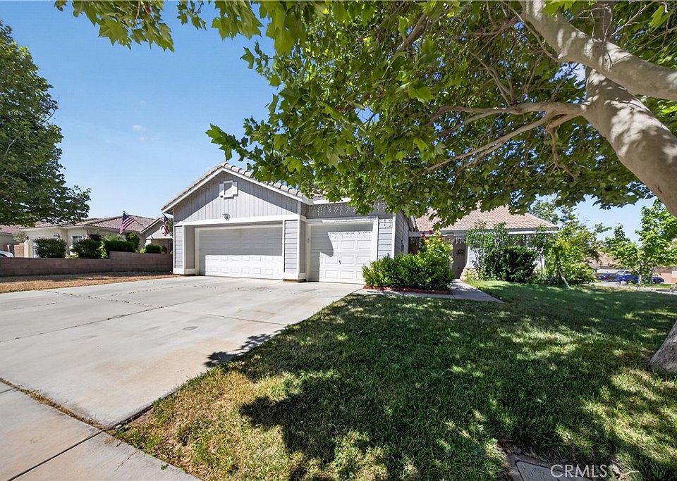 1st image of 40533 La Quinta Ct