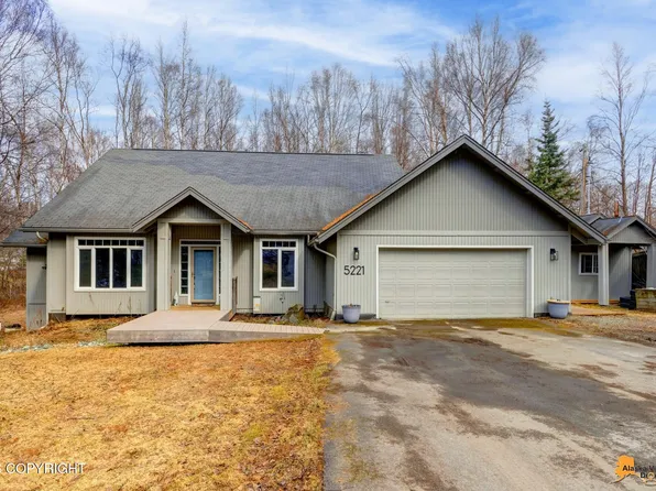 5221 Wandering Dr, Anchorage, AK 99502