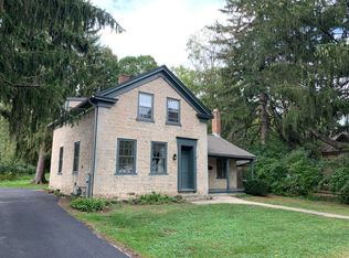 N67W5540 Columbia Rd, Cedarburg, WI 53012