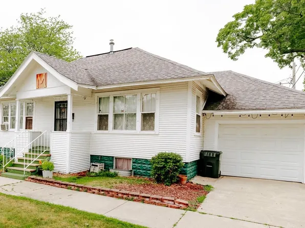 154 W Larch Ave, Muskegon, MI 49441